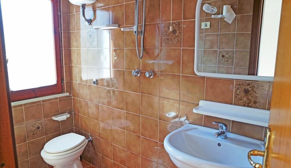 Hotel La Tombola Агрополі Екстер'єр фото